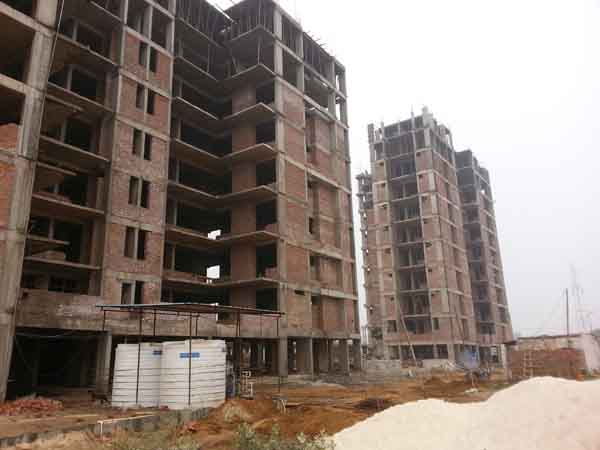 ഫ്ളാറ്റ് തര്‍ക്കം: കാത്തിരിക്കാം രണ്ടുമാസംകൂടി